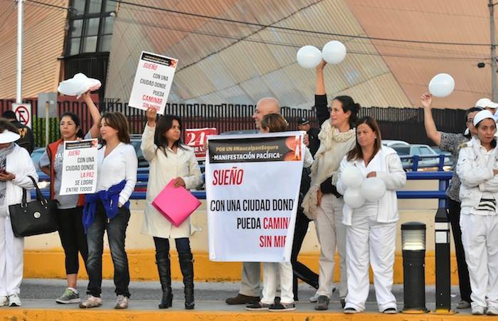 Colonos De Naucalpan Se Manifestaron Y Realizaron Una Marcha Por La Paz Ante El Asesinato De Dos Mujeres En El Municipio Foto Cuartoscuro