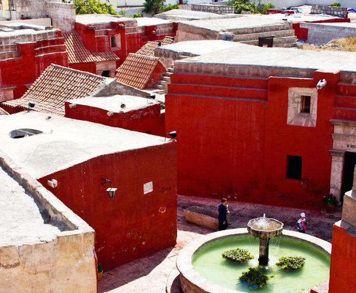 Plazas Y Calles Del Monasterio De Santa Catalina En Arequipa Viajar Ahorafoto Viajar Ahora Eldiarioes