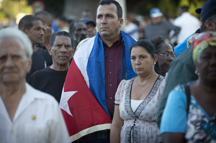 La Gente Espera Para Entrar En La Plaza De La Revolución En La Habana Foto Ap