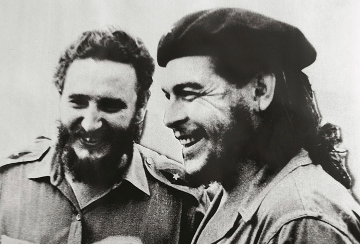 Con El Ché Guevara. Foto: Archivo