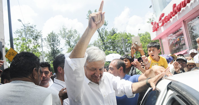 Un Campo Donde Un Político De Carrera Como Andrés Manuel Una Esposa De Un Ex Presidente Como Margarita Zavala O Un Político Tradicional Hasta La Médula Como Osorio Chong Tienen Muy Poco Que Hacer Y Ofrecer Foto Cuartoscuro