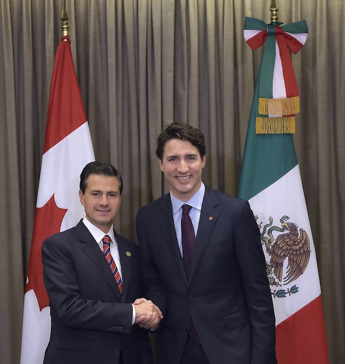 El Presidente Peña Nieto Estrecha La Mano De Su Homólogo Justin Trudeau Foto Cuartoscuro