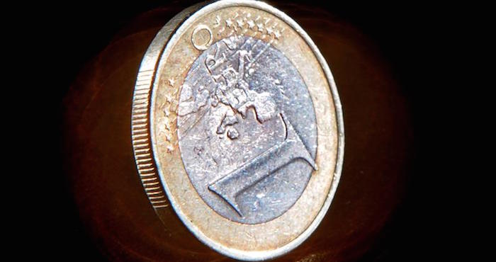 Imagen De Una Moneda De Un Euro Foto Efearchivo