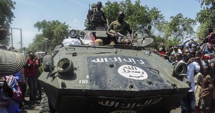 Soldados Nigerianos Muestran Uno De Los Vehículos Armados Incautados a Los Insurgentes De La Secta Islamista Boko Haram En Konduga Maiduguri nigeria Foto Efe