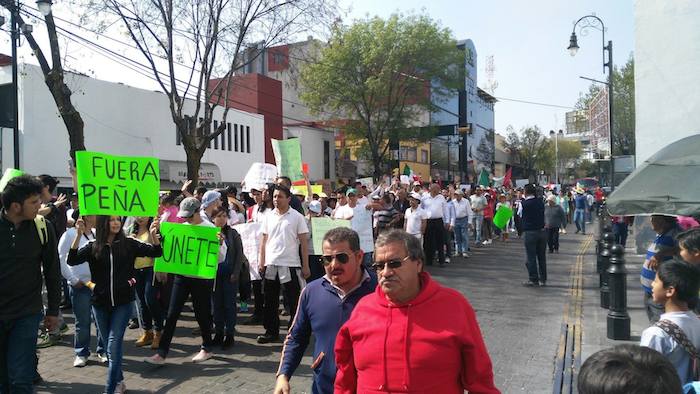 Ciudadanos Salieron Esta Mañana a Marchar Por Las Calles De Toluca Edomex Foto Twitter