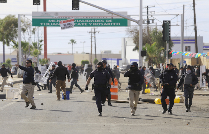 Desalojo En Planta De Pemex En Baja California Foto Cuartoscuro