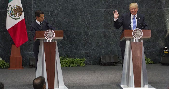 a Estas Alturas Vale Más La Clara Firma Del Gringo Que El Endeble Discurso Del Mexicano Foto Cuartoscuro