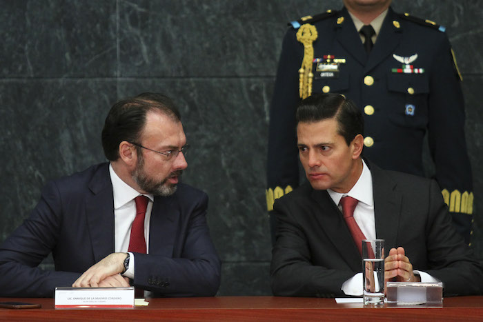 El Canciller Luis Videgaray y el Presidente Enrique Peña Nieto. Foto: Cuartoscuro 