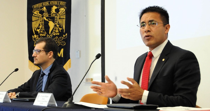 Los Académicos De La Unam Armando Sánchez Y Jesús Gallegos En La Conferencia De Medios Foto Boletín Unam