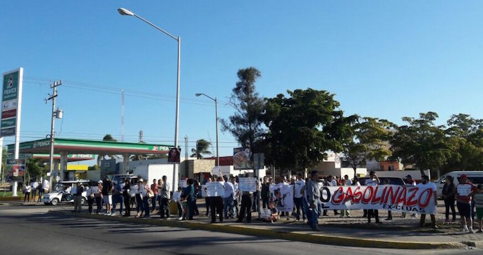 En Sinaloa la protesta inició desde temprana hora. Foto: Noroeste