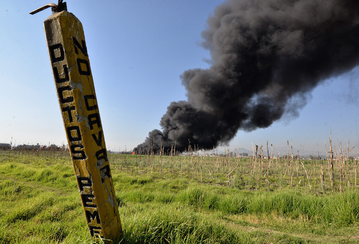 Explosión de ducto de Pemex