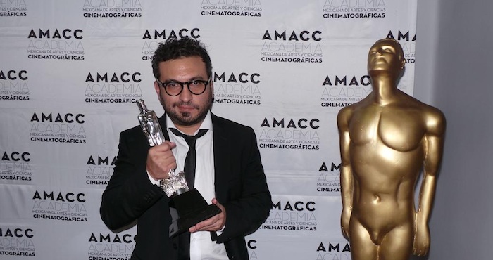 Alonso Ruizpalacios como el Mejor Director por la película "Güeros