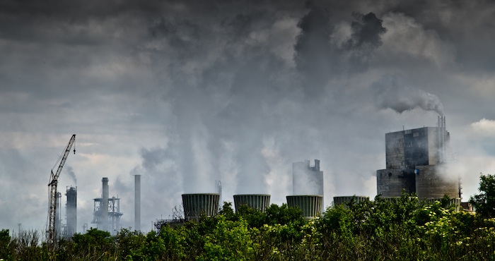 En el caso de México, el Informe Nacional de Calidad del Aire 2013 estimó que dicha contaminación provocó alrededor de 20 mil 500 muertes en el 2010. Foto: Shutterstock