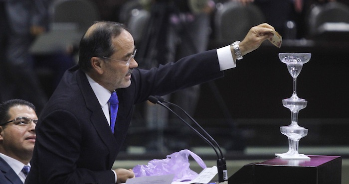 Gustavo Madero diputado del PAN durante la sesión del día de hoy. Foto: Cuartoscuro