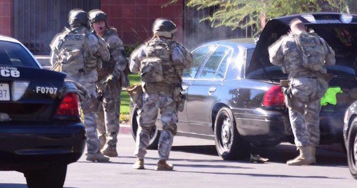 Fuerzas de seguridad en la zona del tiroteo. Foto: EFE