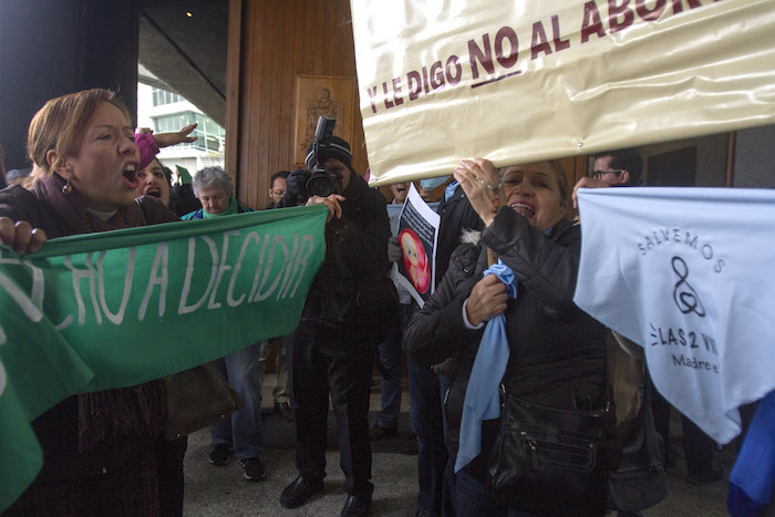 Congreso de NL aprueba reforma que penaliza el aborto, incluso si la vida de la mujer está en riesgo