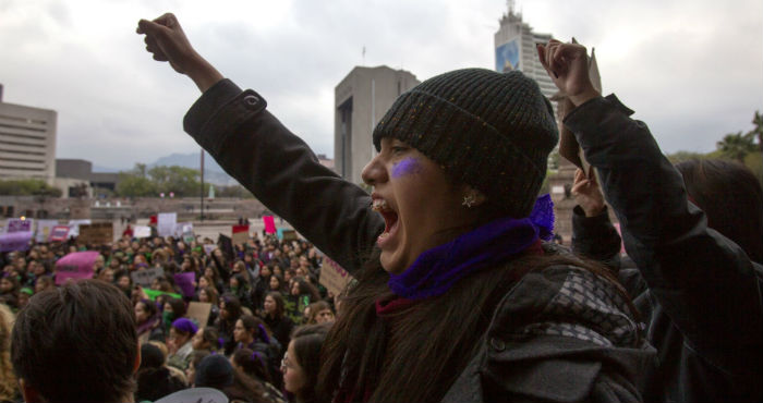 en Vísperas De La Mega Marcha Con Motivo Del Día Internacional De La Mujer Este Domingo De Marzo Y Del Paro Nacional Convocado a Través De La Iniciativa undíasinnosotras El Lunes Le Pedí De Botepronto a Mi Hija Laura Elena Ortiz Pardo Un Texto En El Que Expresara En Este Contexto Lo Que Le Diera La Gana Foto Gabriela Pérez Cuartoscuro