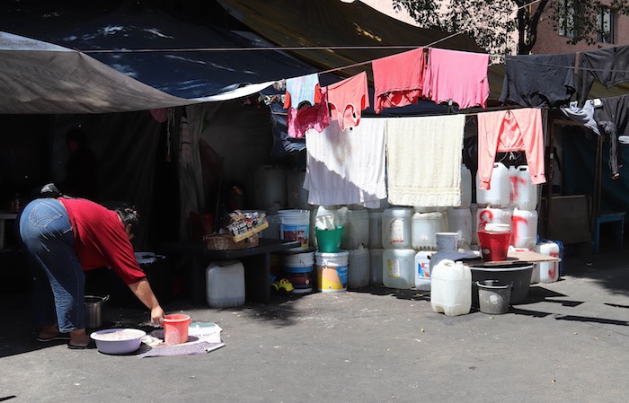 Fotografía fechada el 14 de abril del 2020, que muestra una vista general del campamento otomí, en la Ciudad de México (México). 