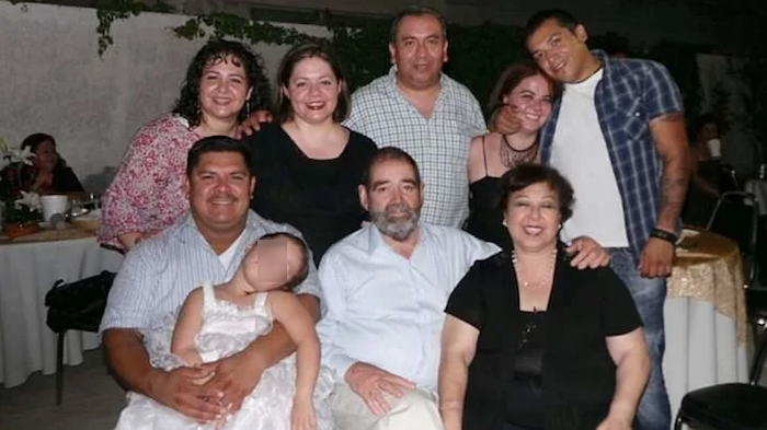 Una imagen de Gaby y su familia.