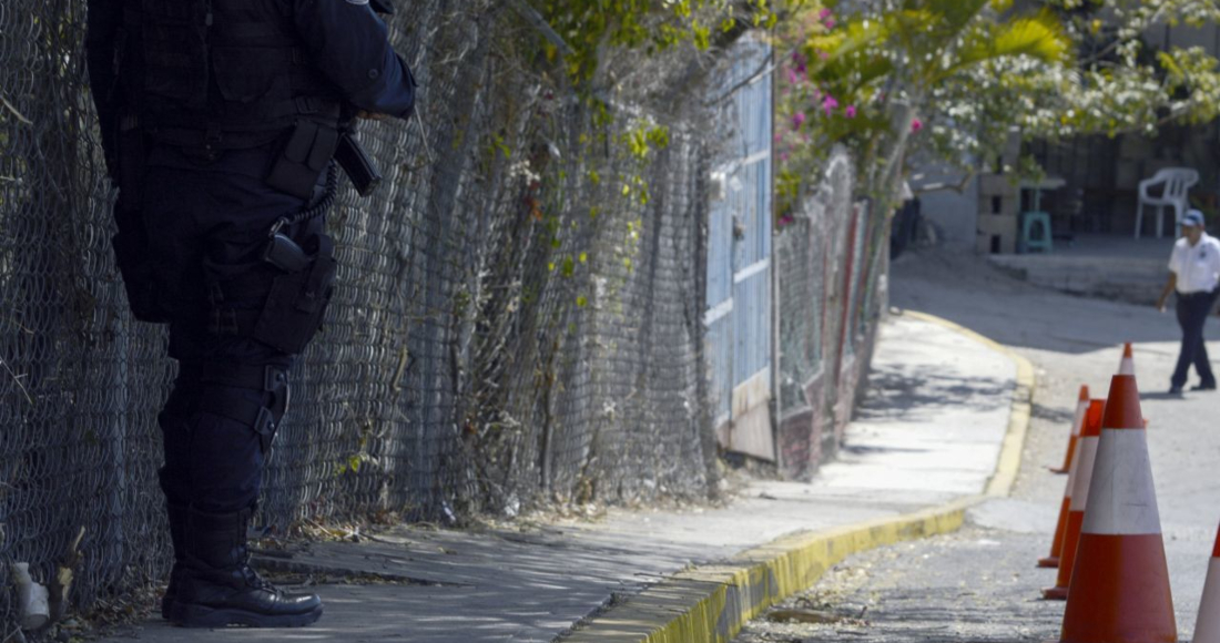 guardias-seguridad-privada-policía-calle