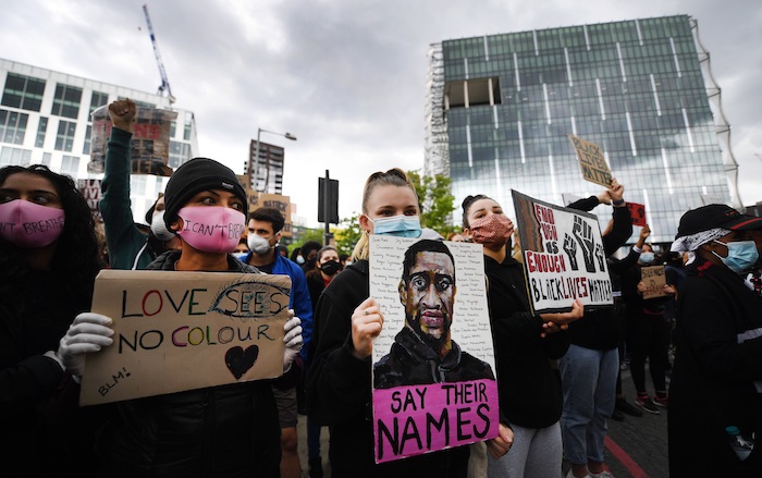 Detenidos En Una Confrontación Tras Protesta Pacífica Por Floyd En Londres