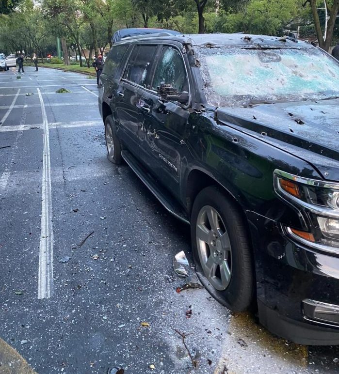 Camioneta harfuch atentado