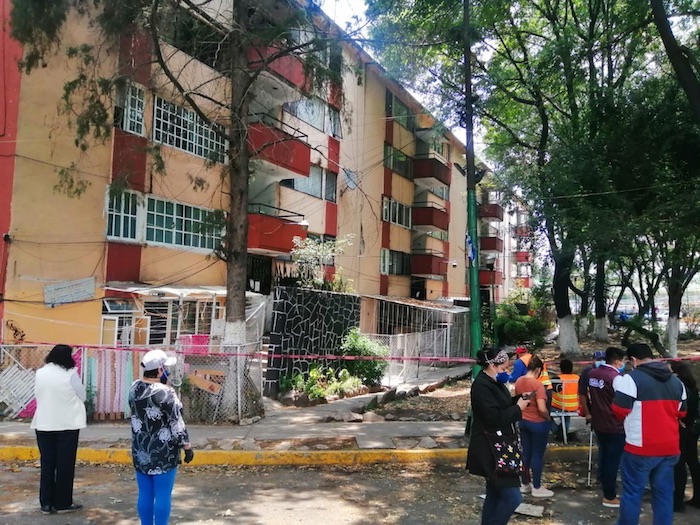 Entre Y Familias Fueron Desalojadas Del Edificio De La Unidad Habitacional Lindavista vallejo