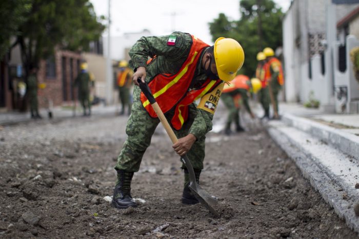 militar-calle-pala-plan-dnIII