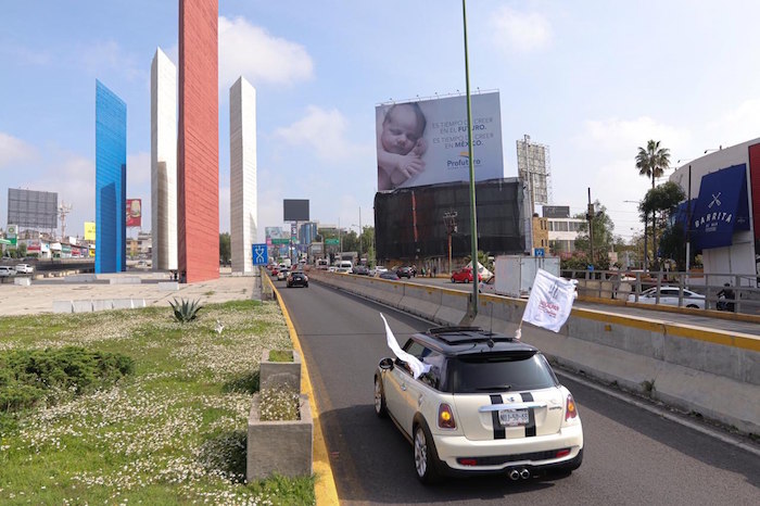 La Caravana Pasó Por Las Torres De Satélite