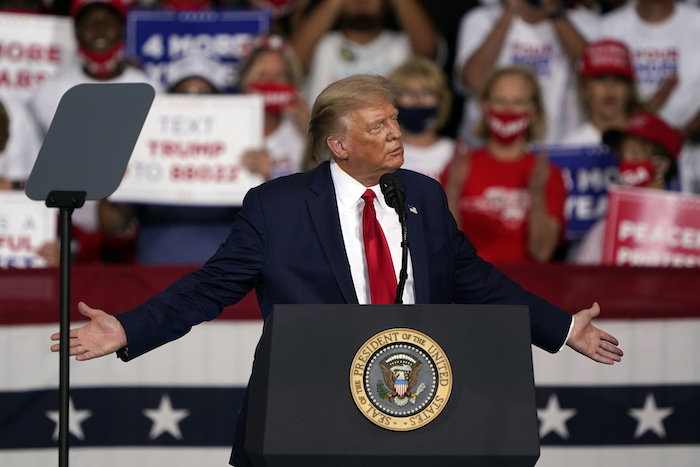 Donald Trump hablando durante un acto de campaña en Winston-Salem, Carolina del Norte, el 8 de septiembre del 2020. 