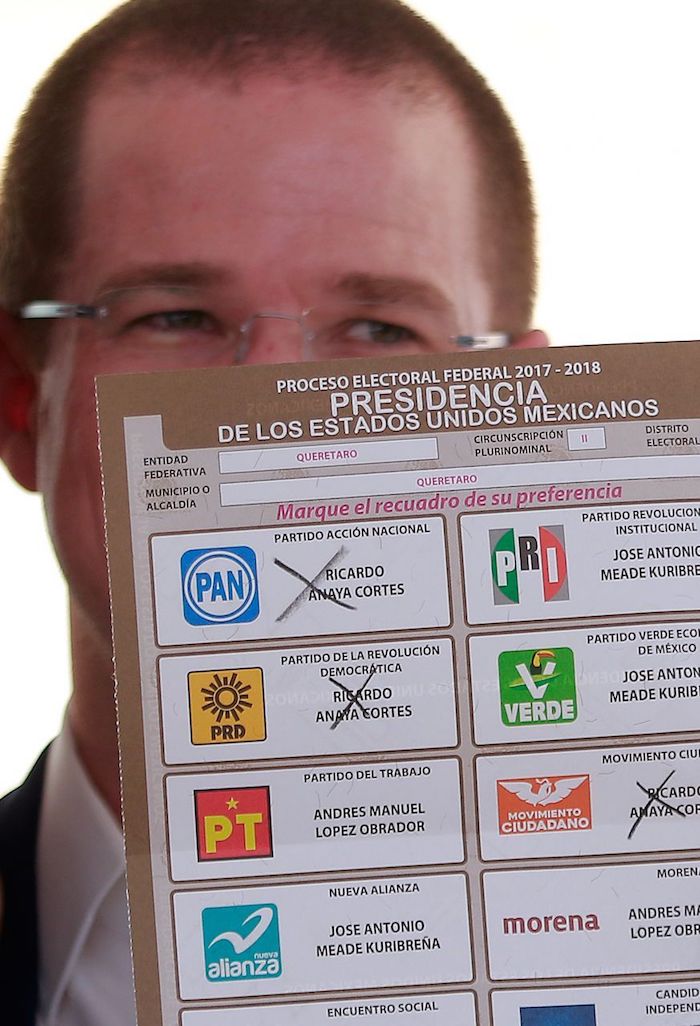 Ricardo Anaya Cuando Acudió a Votar En Las Elecciones Presidenciales De