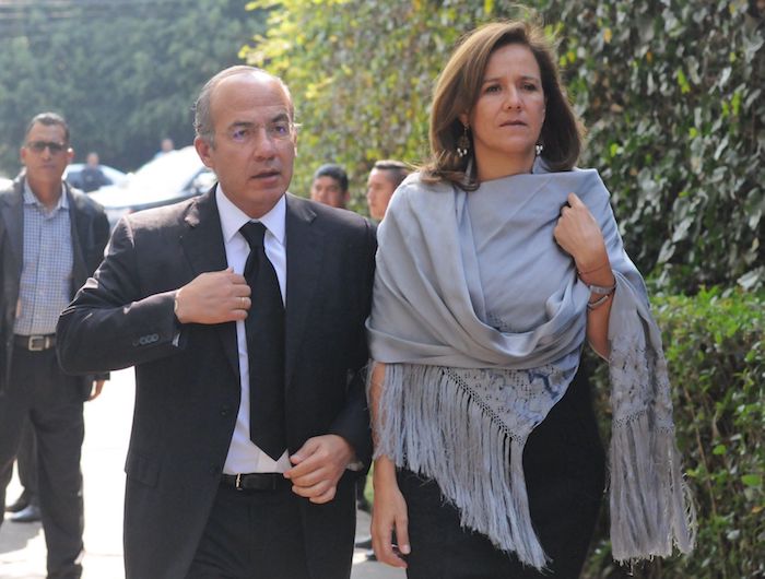 Felipe Calderón Hinojosa Expresidente De México Y Su Esposa Margarita Zavala En