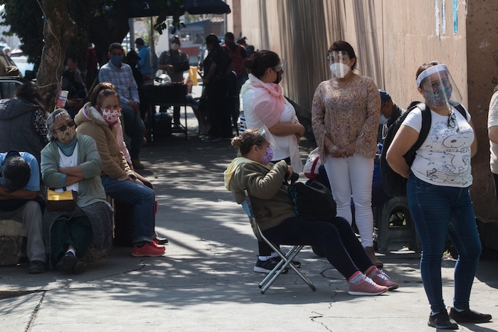 GENTE-CALLES-PANDEMIA