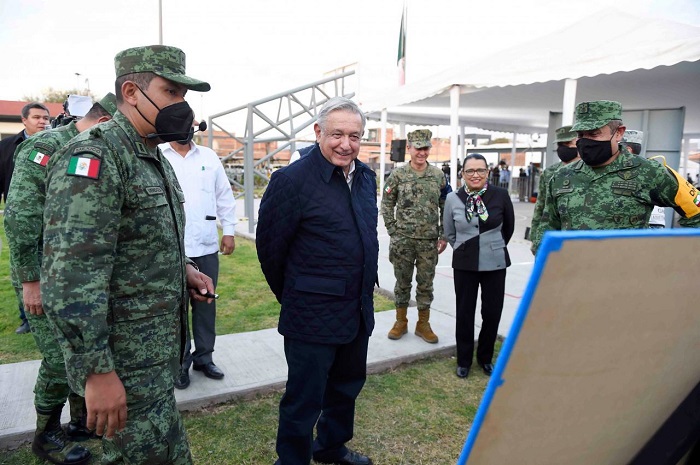 AMLO-CUBREBOCAS-GIRA