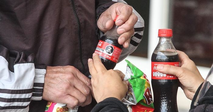 "Debe reconocerse que la pandemia llegó a un país con un sistema de salud colapsado y con una población sufriendo una de las mayores epidemias de obesidad y diabetes en el mundo".