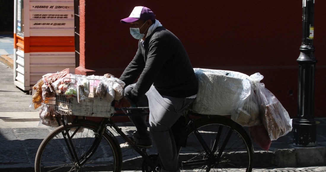 hombre-bicicleta-comerciante