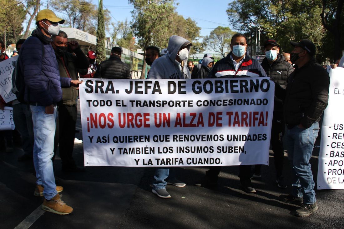 Foto Bloqueo Transportistas En Calzada De Tlalpan