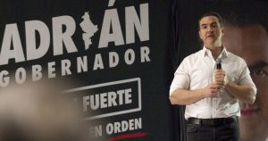 El candidato a la gubernatura de Nuevo León, Adrián de la Garza Santos, quien representa a la coalición PRI-PRD tuvo un encuentro con personal del sector salud en la entidad.