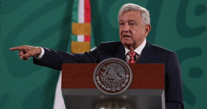 El Presidente Andrés Manuel López Obrador en conferencia.