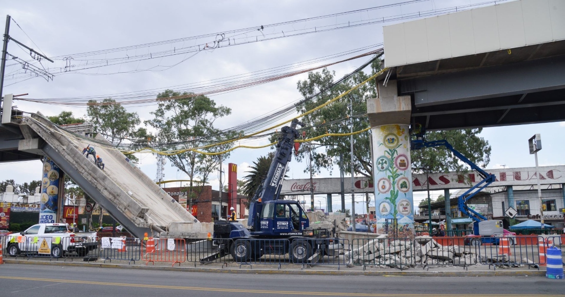 Los trabajos de peritaje en la zona del desplome de una trabe del Metro Olivos de la Línea 12 suscitado el pasado 3 mayo.