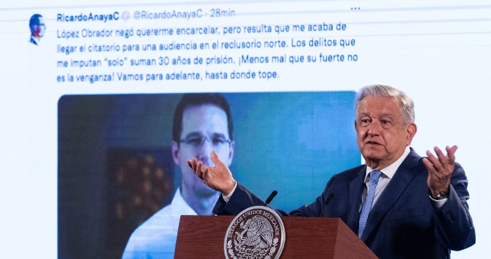 con La Persecución Abierta Contra El Panista Amlo Emite Destellos No Sólo Dictatoriales Sino De Una Pérdida Evidente De Estabilidad Mental Que Le Hace Cometer Cualquier Tipo De Barbaridades