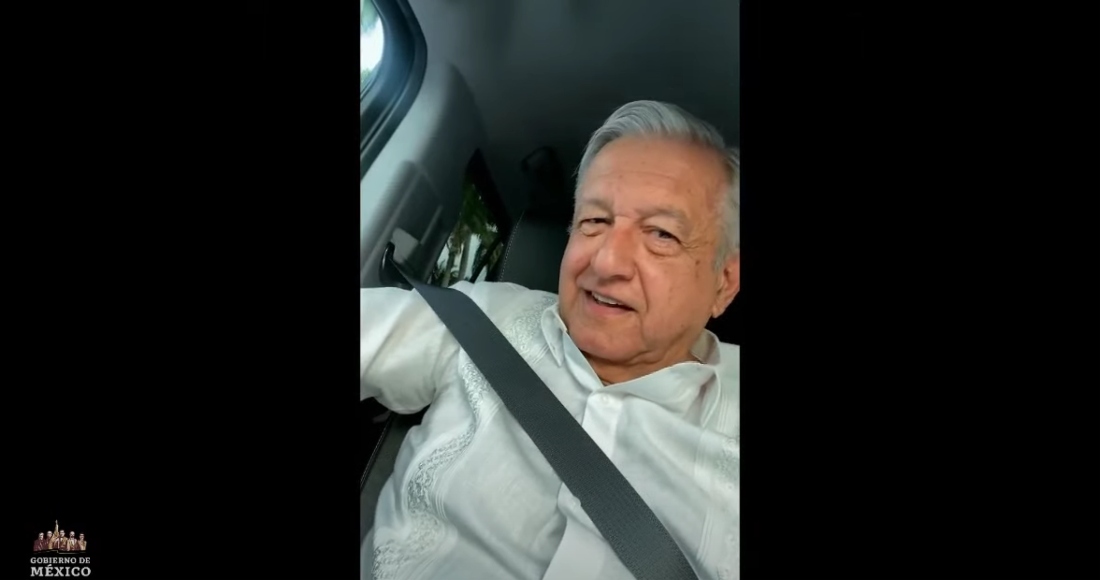 El Presidente Andrés Manuel López Obrador envió un mensaje desde el interior de su camioneta, el cual fue transmitido en la conferencia de prensa matutina.