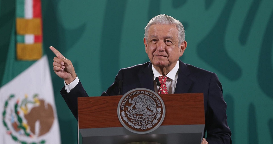 AMLO códice enviado por el papa Francisco