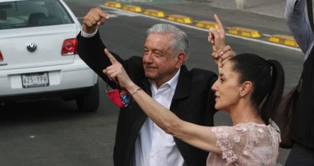 El Presidente Andrés Manuel López Obrador y Claudia Sheinbaum, Jefa de Gobierno de la Ciudad de México.