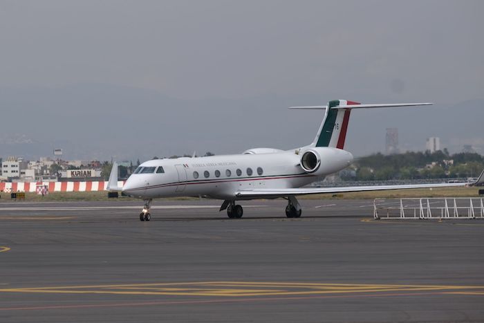 El avión de las Fuerzas Armadas Mexicanas que transporta al exmandatario boliviano realizó una parada en Paraguay, en donde recibió permisos aéreos para tomar su vuelo hacia la Ciudad de México.