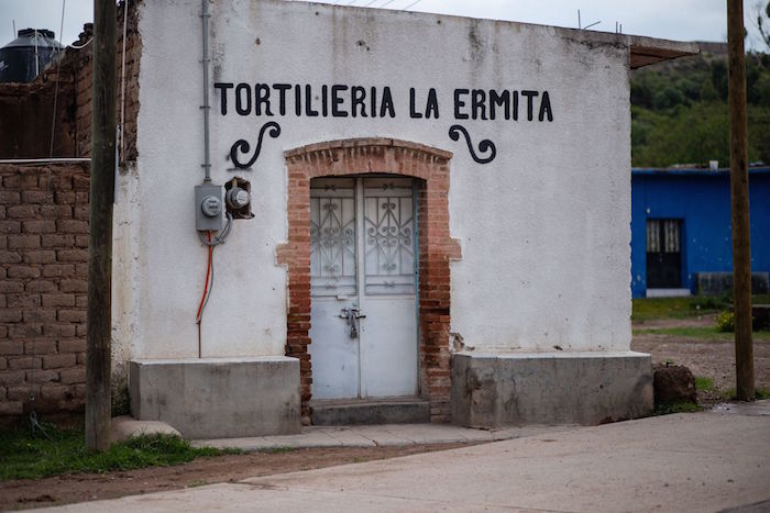 Locales abandonados debido a la violencia. 