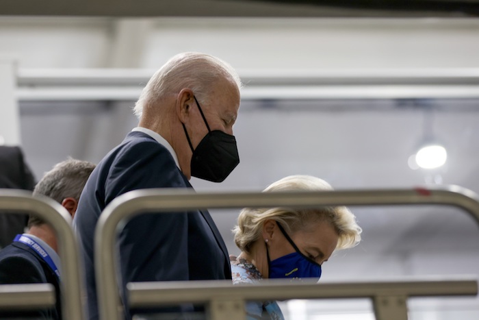 Joe Biden izda Y Ursula Von Der Leyen