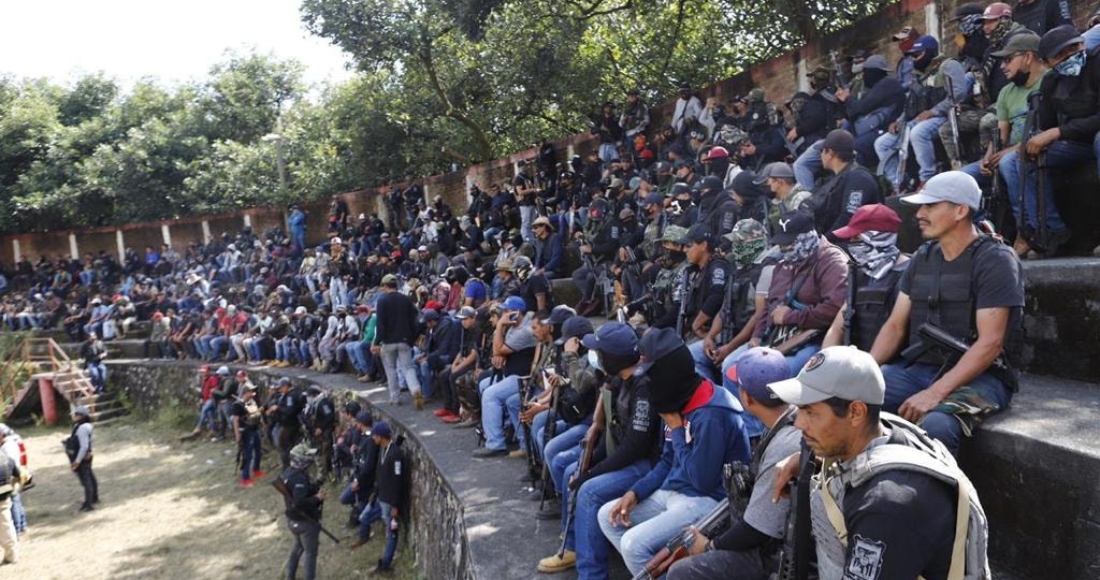 Asamblea de "Pueblos Unidos" en Ziracuaretiro, Michoacán, México.