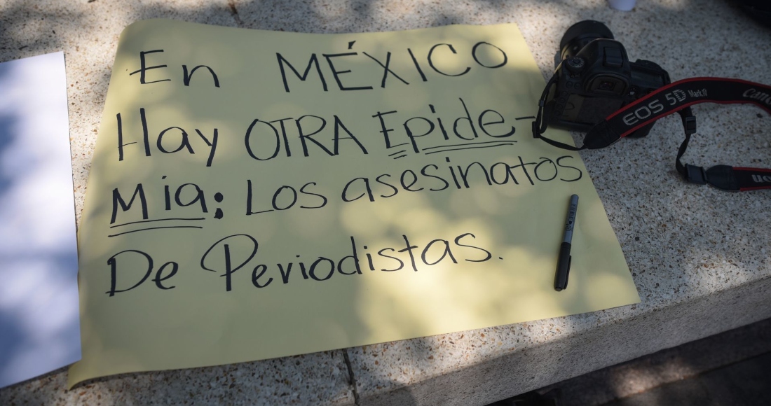 Periodistas se manifiestan por el asesinato de la reportera María Elena Ferral Hernández, quien fue atacada a balazos en la ciudad de Papantla y posteriormente falleció en el Hospital General de Poza Rica.