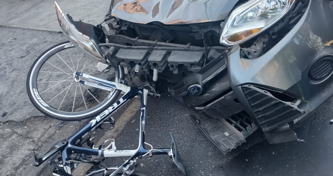 Un hombre en aparente estado de ebriedad atropelló la mañana de este domingo a peregrinos que viajaban a bordo de sus bicicletas sobre Calzada de Tlalpan, ubicada en la Ciudad de México.